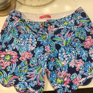 Beautiful Lilly shorts